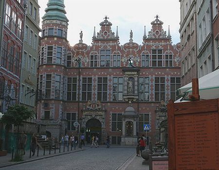 Większość Niemców, Szwedów i Brytyjczyków zna Gdańsk