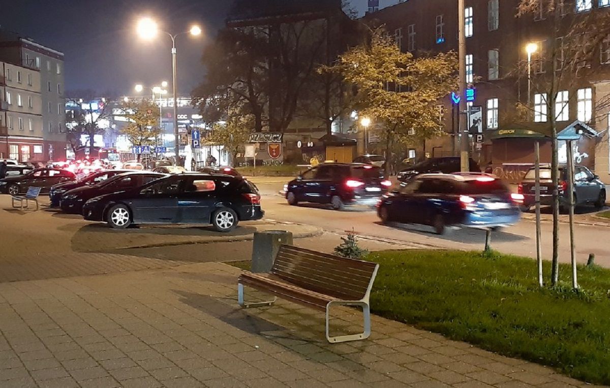 Gdańsk. 85-latek czekał 10 godzin na żonę