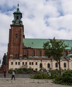 Katedra gnieźnieńska jak Titanic. "Orkiestra grała do samego końca"