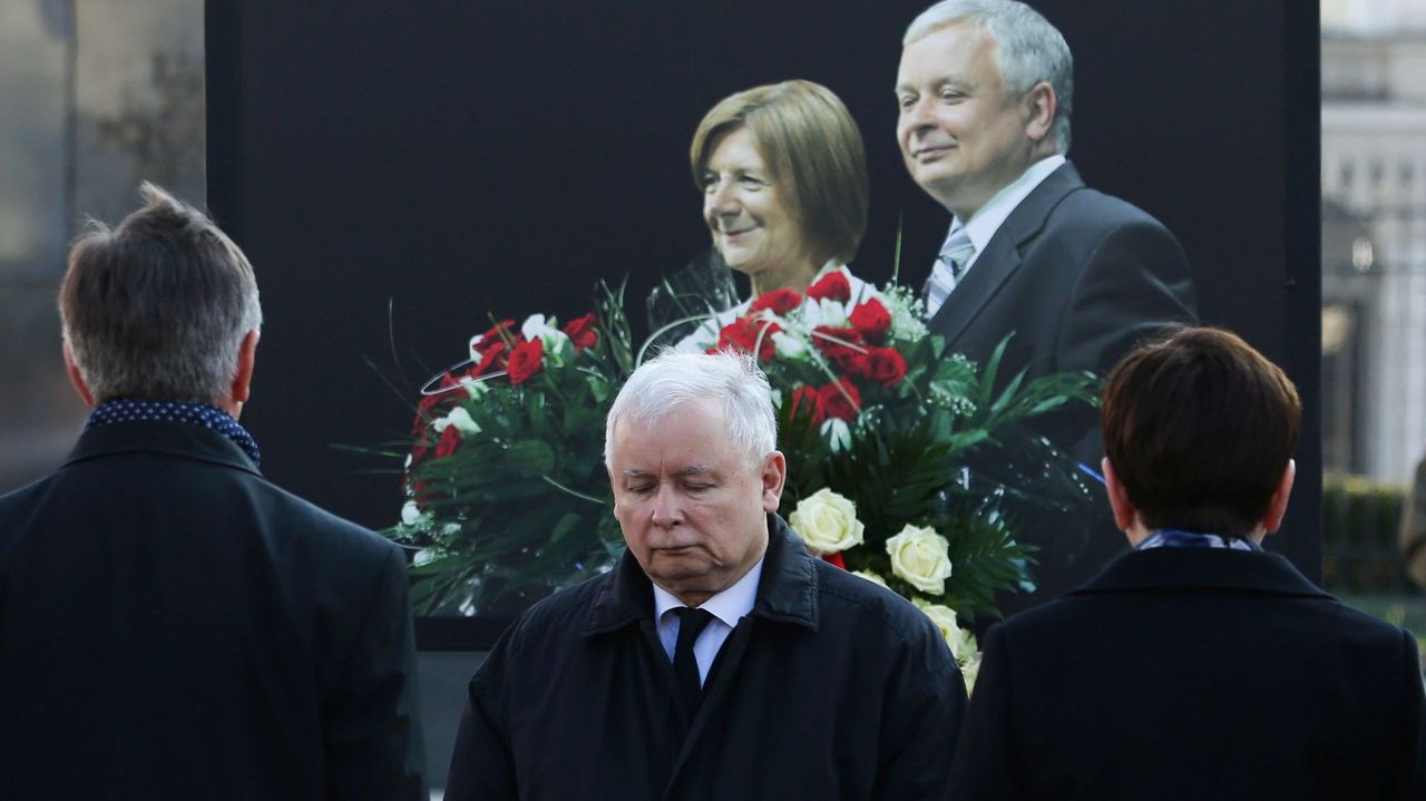 Grubej kreski po Smoleńsku nie będzie [OPINIA]