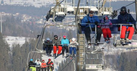 Ferie zimowe 2019: odpoczynek zaczynają uczniowie z 5 województw. Sprawdź, z których i do kiedy potrwają