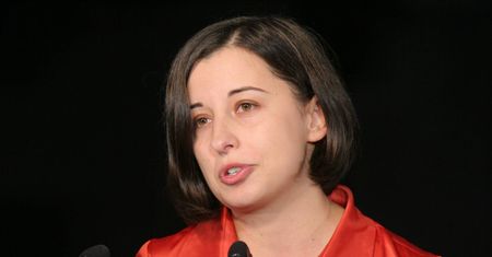Szydło odsłoniła tablicę smoleńską. Zapomniała o działaczce PiS
