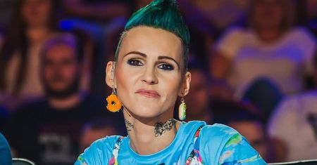 Burza wybuchnie lada chwila. Agnieszka Chylińska pierze brudy i miażdży samą siebie na nowej płycie