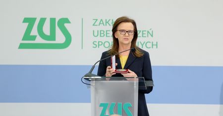 Wypłata "trzynastek". ZUS zapewnia, że się wyrobi