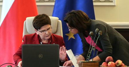 PiS chce się pozbyć ministra. Paweł Szefernaker może zastąpić Annę Streżyńską