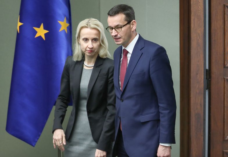Teresa Czerwińska i Mateusz Morawiecki mają odmienne poglądy co do wprowadzenia 17-procentowego progu podatkowego.