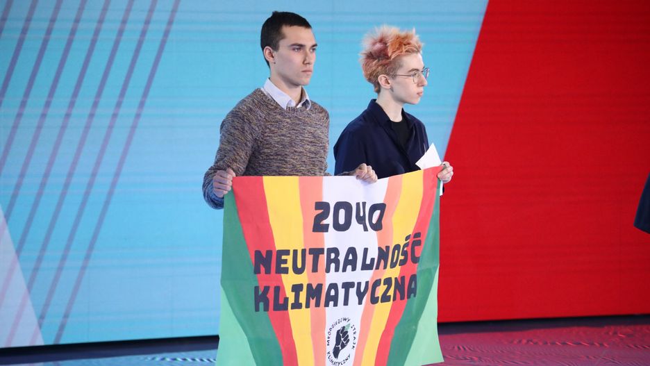 Aktywiści weszli na scenę podczas konwencji Małgorzaty Kidawy-Błońskiej