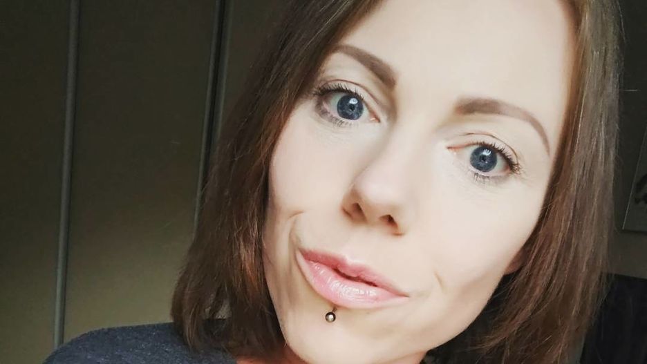 W internecie poznała dziewczyny, które też próbowały złapać formę. Założyły zamkniętą grupę na Facebooku