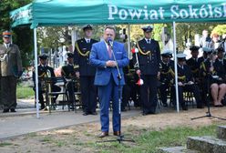 Było konfetti i hawajskie tańce, a teraz jest sprzątanie cmentarza. Bo przyjeżdżał minister Zieliński