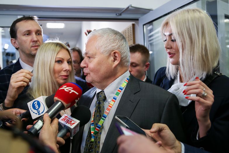 Prezes NBP Adam Glapiński w mocnych słowach bronił swoich współpracownic