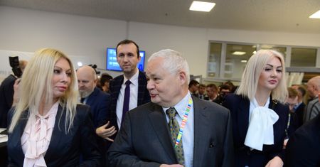 "Siostry Godlewskie polskiej bankowości". Dosadne porównanie polityk SLD