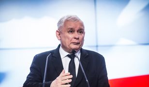 Jak Kościół wydaje premie od polityków PiS. "Stały się cegiełką w większym projekcie"