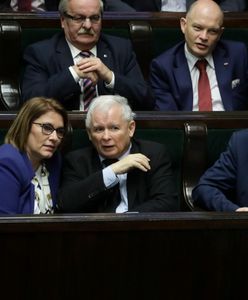 Zbiera się rada polityczna PiS. Mazurek zdradza szczegóły