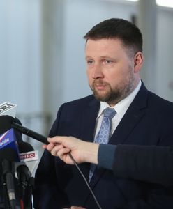PO: trzeci Pisiewicz z KPRM powiązany ze spółką Solvere
