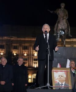 Jarosław Kaczyński na miesięcznicy zapowiedział wyjście z Unii? Mamy komentarz PiS