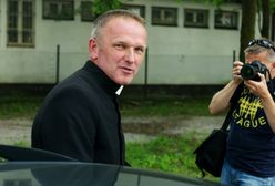 Ks. Lemański oburzony reakcją na pogrzeb Kory. "Zamilknij klecho"