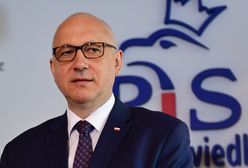 Szef MSWiA o ataku nożownika na policjanta. "Bandyta musi ponieść surowe konsekwencje"