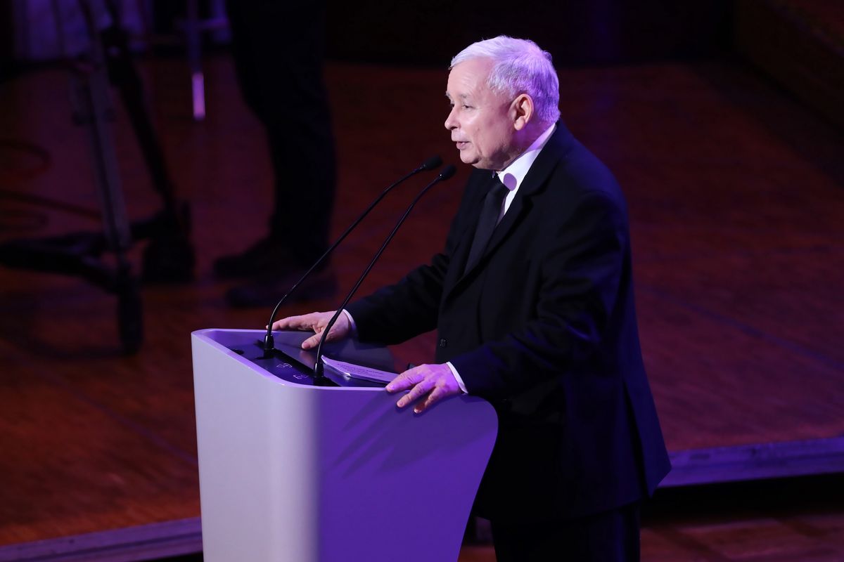 Jarosław Kaczyński wyróżniony. Został "Człowiekiem Roku Gazety Polskiej"