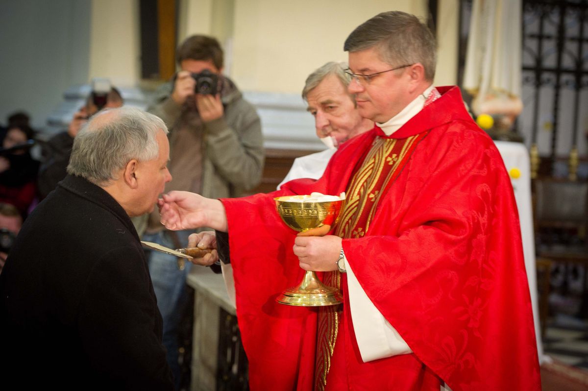 Kaczyński nie może przyjmować Komunii św. Mocne słowa wykładowcy KUL