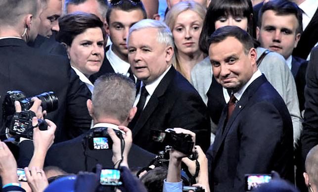 Jarosław Kaczyński najbardziej zyskuje politycznie na “Uchu Prezesa”. Mamy komentarz polityków Platformy Obywatelskiej