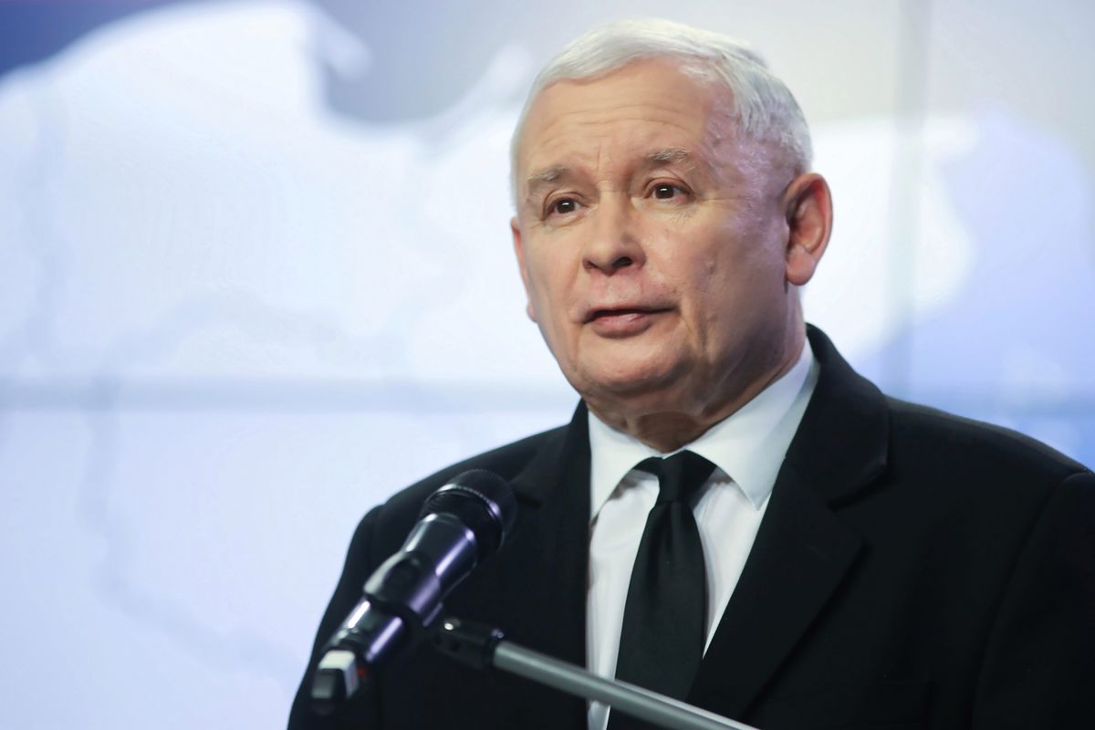 Jarosław Kaczyński wygłosił oświadczenie. Wysłał do liderów partii projekt deklaracji