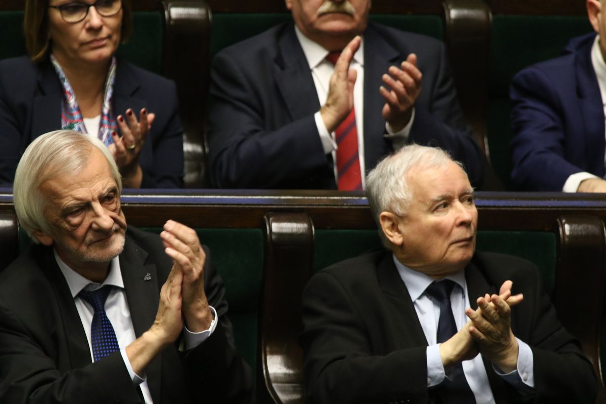 Plotki o chorobie Kaczyńskiego. Wiemy, jak jest naprawdę