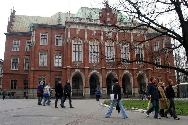 Ponad pół tysiąca historyków z całego świata w Krakowie