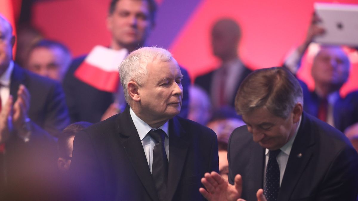 Jarosław Kaczyński ogłosił prawdziwą przedwyborczą niespodziankę - nie mówił o Parlamencie Europejskim, padały za to kolejne obietnice