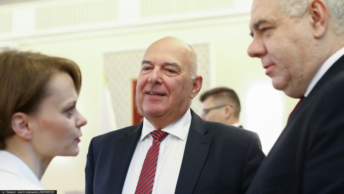 Podatek handlowy odroczony do końca roku. Taką informację przekazał w środę minister finansów Tadeusz Kościński