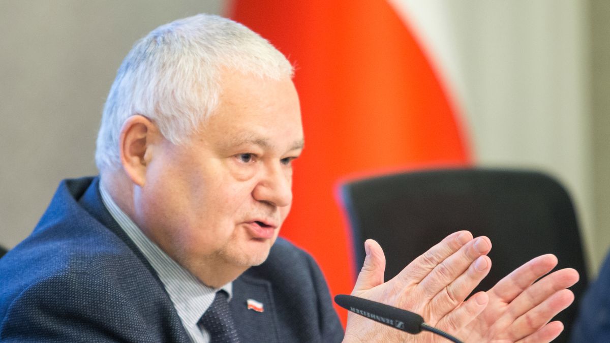 Usunięcia artykułów domagał się kierowany przez Adama Glapińskiego NBP