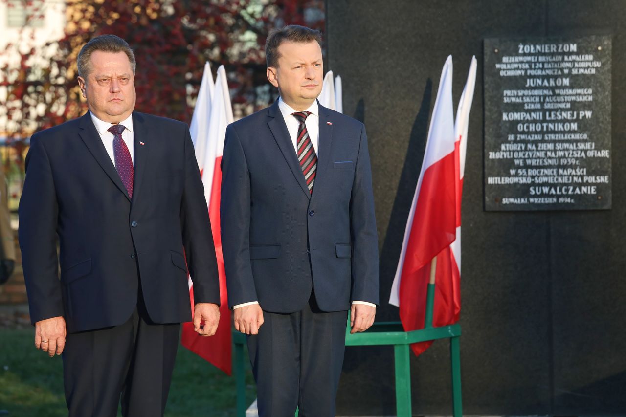 Doniesienia o Jarosławie Zielińskim. Mariusz Błaszczak ucina spekulacje