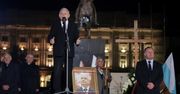Jarosław Kaczyński na miesięcznicy zapowiedział wyjście z Unii? Mamy komentarz PiS