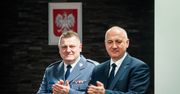Szef MSWiA broni policjantów. Tłumaczył, że interweniują "pokojowo"