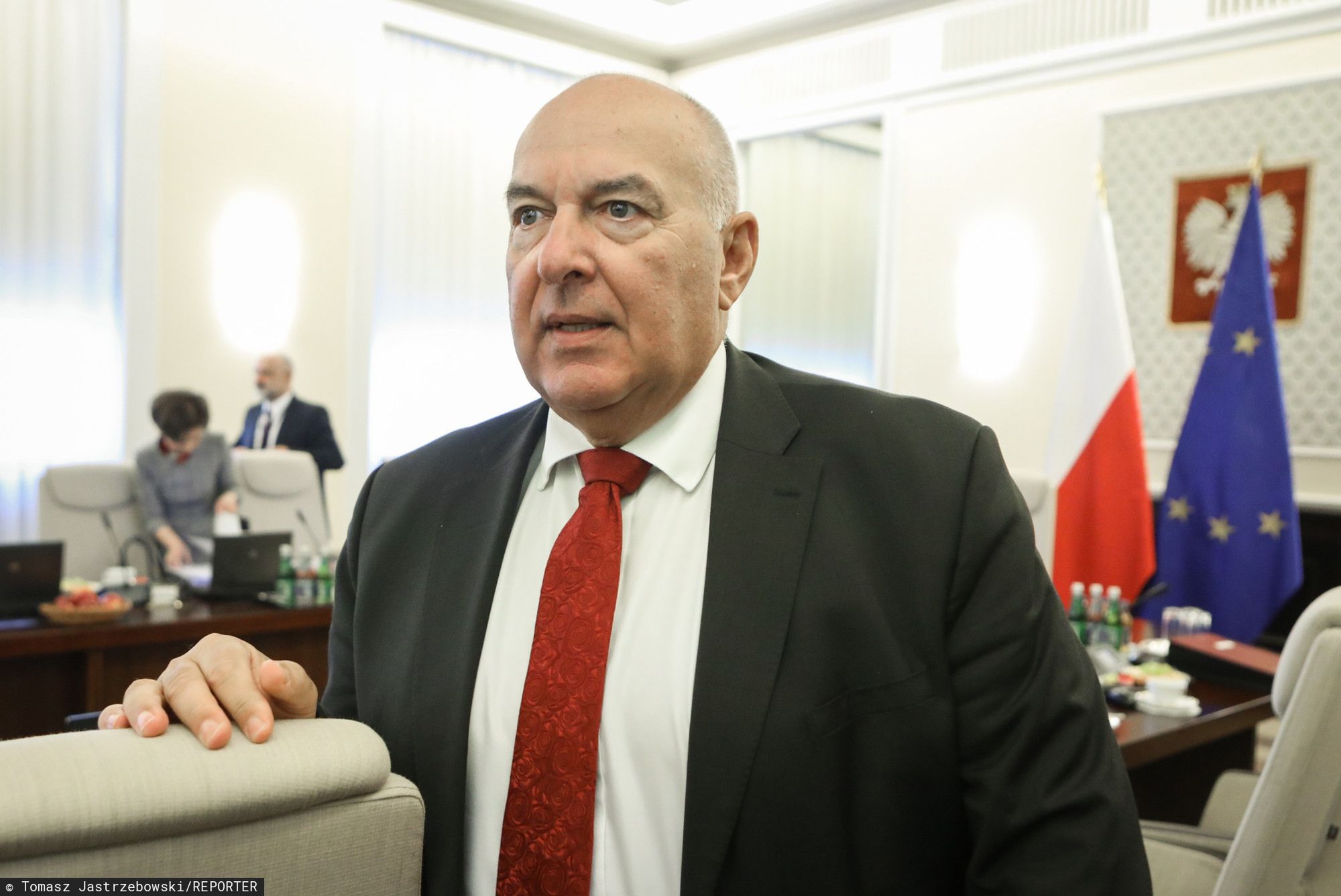 Resort finansów zmienia prognozę wzrostu gospodarczego do 2 proc. PKB