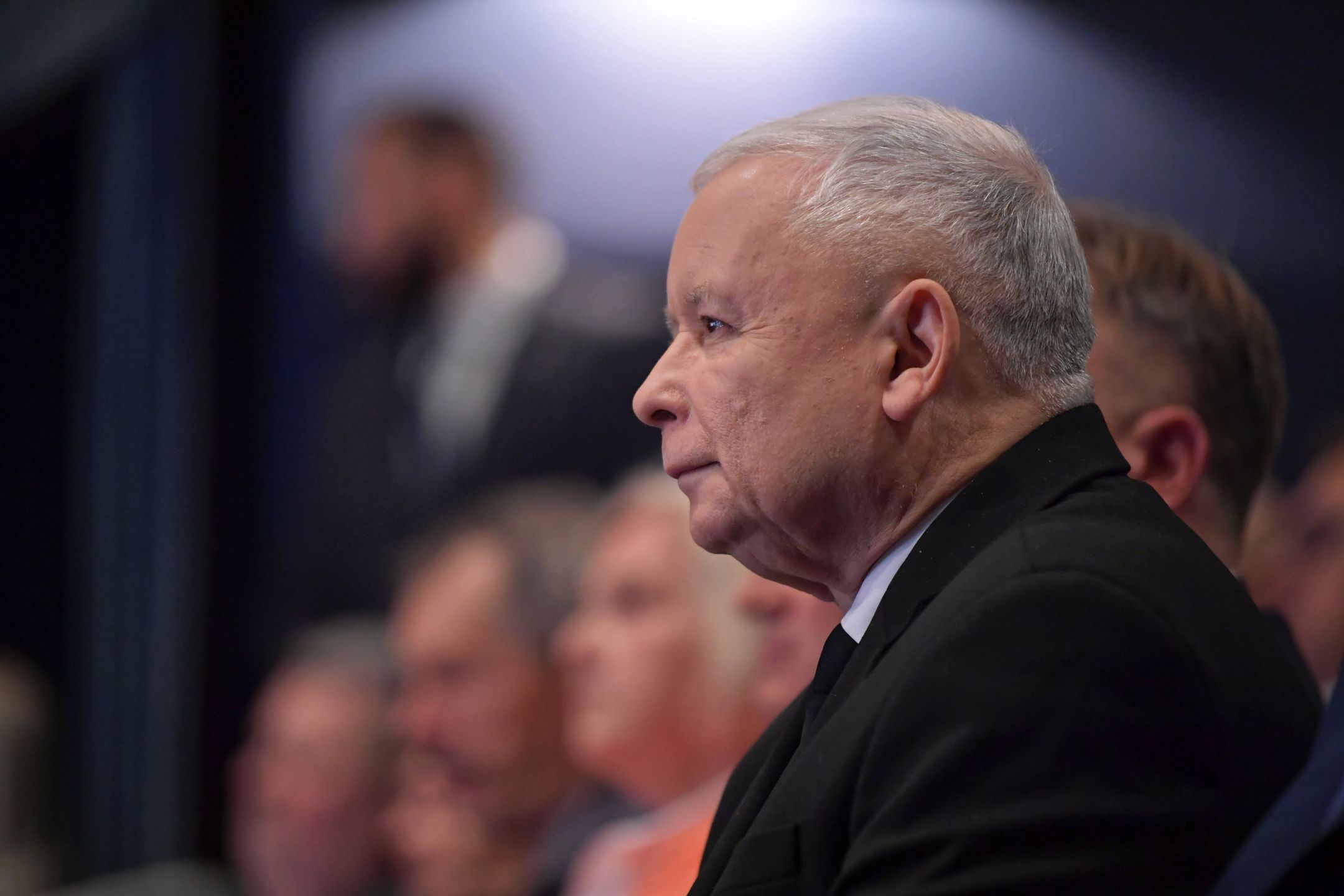 Najnowszy sondaż daje PiS samodzielną większość w Sejmie