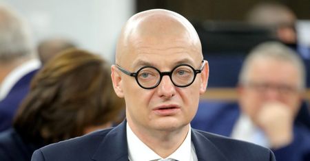 "Narracja mocno wygięta w radykalną stronę". Michał Kamiński: to Dudzie nie pomaga