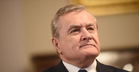 Minister Gliński: postawimy 100 rzeźb na 100-lecie odzyskania niepodległości