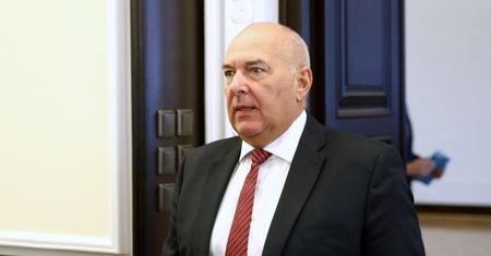 Tarcza antykryzysowa będzie kosztować budżet 70 mld zł. Skąd rząd weźmie pieniądze?