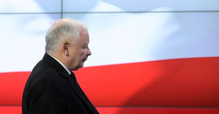 Wybory parlamentarne 2019. PiS prowadzi w sondażach, ale ma o co drżeć