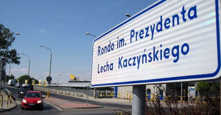 Spór o plac im. Lecha Kaczyńskiego w Łodzi. Sprawa trafi do sądu?