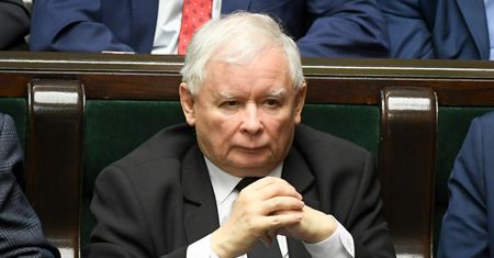Rejestr korzyści. Jarosław Kaczyński nie wypełnił wykazu. Daje zły przykład