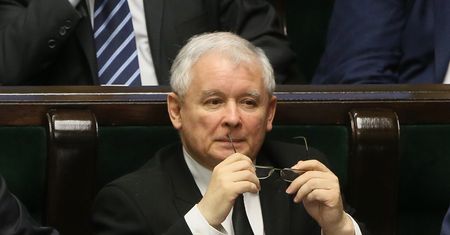 List do Kaczyńskiego od urzędniczki. Alarmuje ws. resortu zdrowia