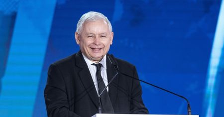 Studium szaleństwa. Niech ktoś zatrzyma tę karuzelę śmiechu