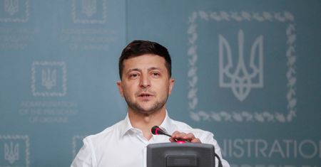 Wołodymyr Zełenski przyjedzie do Polski na obchody II wojny światowej. "Presja ws. Trumpa"