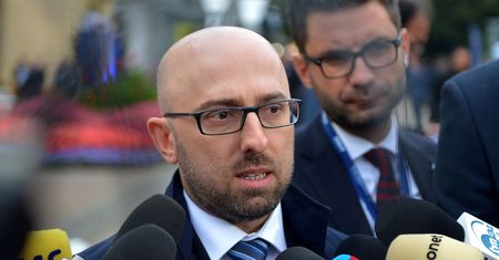Rzecznik prezydenta persona non grata w PiS? Burza po słowach Łapińskiego