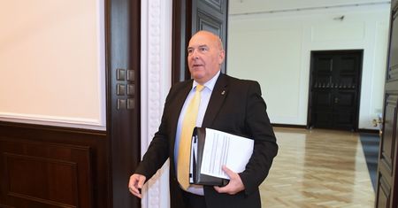 Twój e-PIT. Fiskus jeszcze nie rozliczy przedsiębiorców, ministerstwo nie zdążyło z ułatwieniem