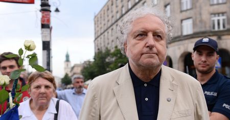 Ustawy PiS zagrażają polskiej demokracji? Stanowcze oświadczenie b.prezesów TK