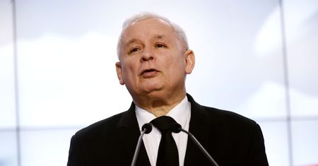 Prezes PiS Jarosław Kaczyński wygłasza oświadczenie. Relacja wideo