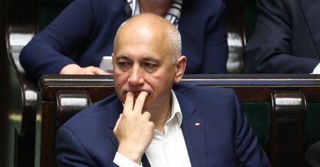 Mistrzowie remontów z Wiejskiej. Ci posłowie lubią odnawiać mieszkania
