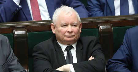 Jarosław Kaczyński w szpitalu. Nieoficjalnie: prezes PiS ma być w pełni sił na grudniowym posiedzeniu Sejmu